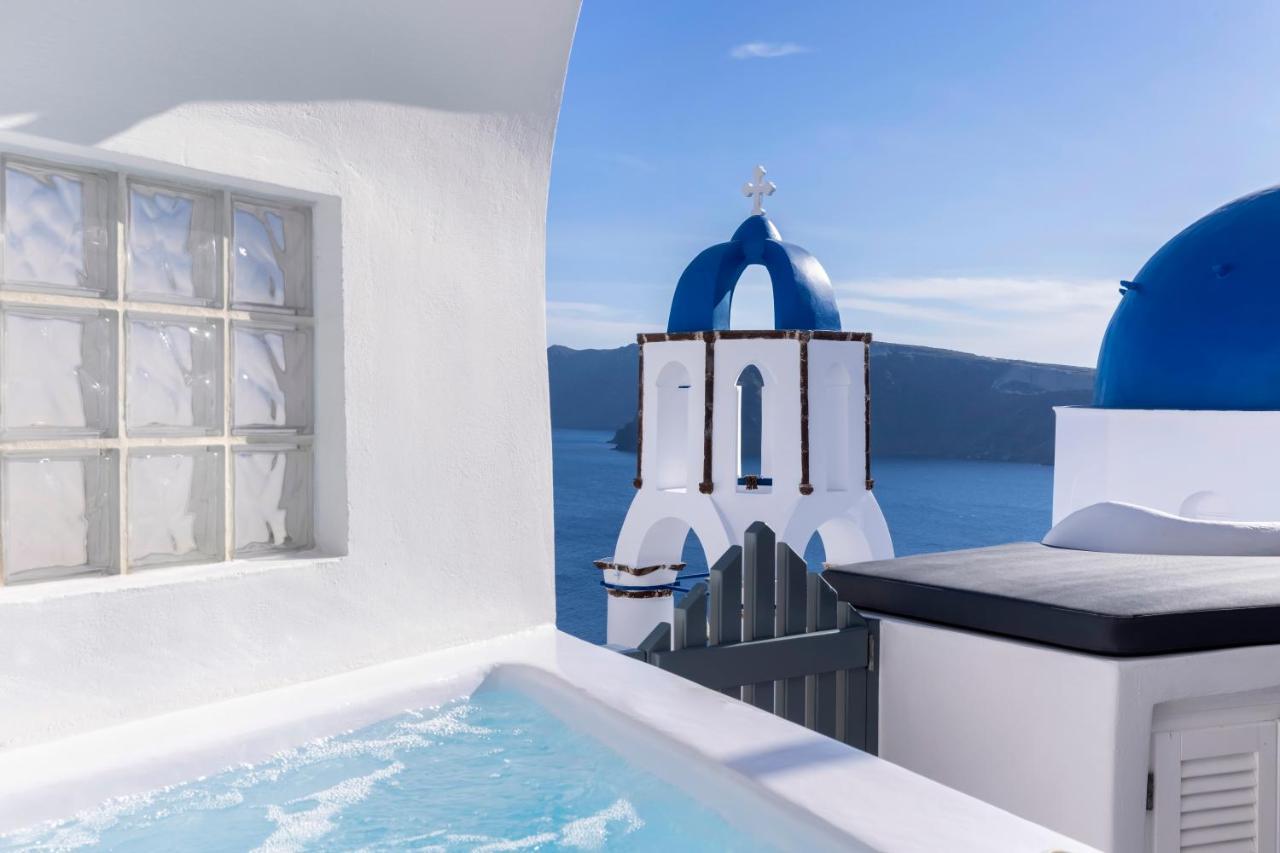 Bluedome Cavehouses By Otium Villas Oia  Exterior photo