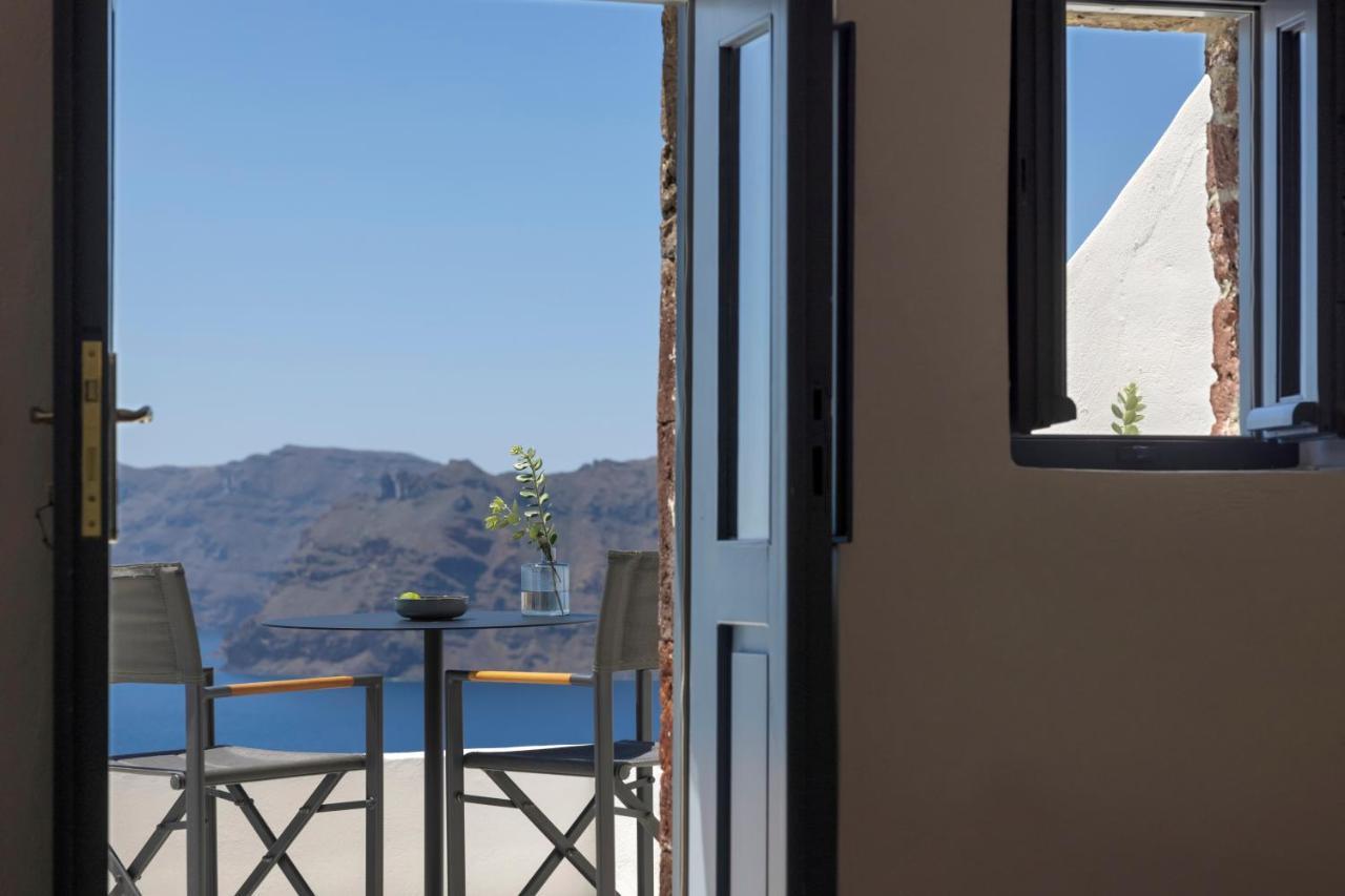 Bluedome Cavehouses By Otium Villas Oia  Exterior photo